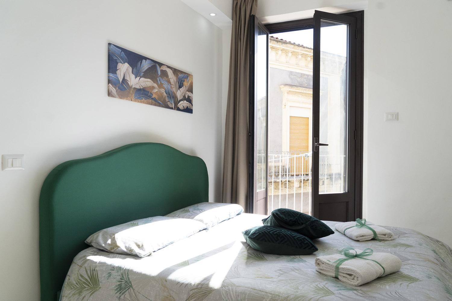 Martiry Suite Apartment Aeroporto di Catania Fontana Rossa Esterno foto